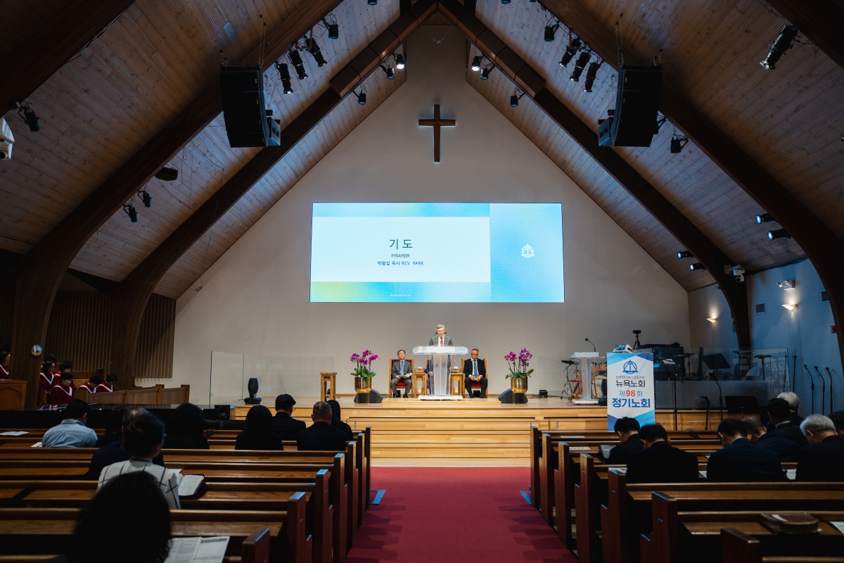 WEBPastor Austin_s Ordination Service-32.jpg